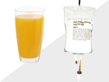 Nước cam c&oacute; thể ngăn cản sự hấp thu thuốc v&agrave;o cơ thể. Ảnh: minh họa