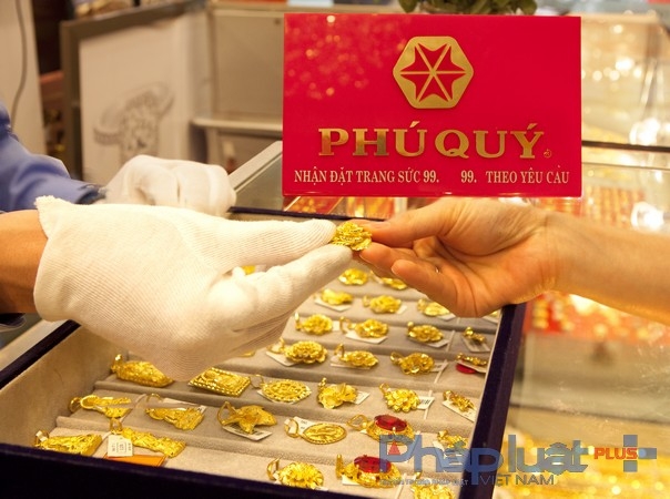 Gi&aacute; v&agrave;ng cuối ng&agrave;y 21/7: V&agrave;ng SJC giảm 120 ngh&igrave;n đồng/lượng