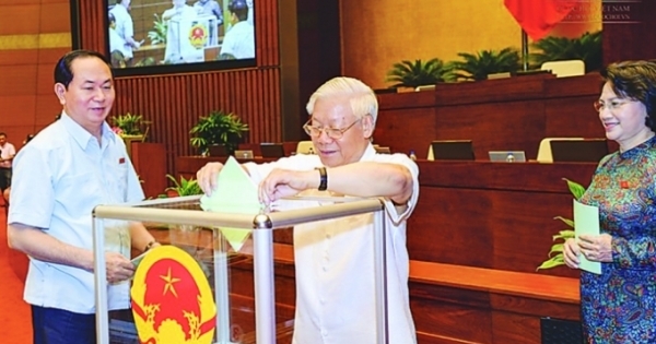 Hôm nay, tân Chủ tịch Quốc hội tuyên thệ