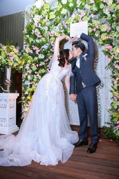 Cả 2 quen nhau c&aacute;ch đ&acirc;y 10 năm v&agrave; từng l&agrave; bạn b&egrave; th&acirc;n của nhau.