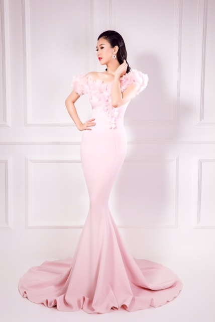 &Aacute; hậu H&agrave; Thu ch&iacute;nh thức trở th&agrave;nh gi&aacute;m đốc quốc gia Hoa hậu Li&ecirc;n Lục Địa