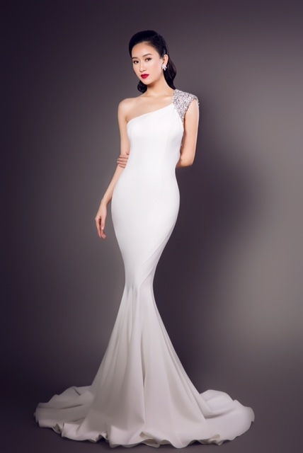 &Aacute; hậu H&agrave; Thu ch&iacute;nh thức trở th&agrave;nh gi&aacute;m đốc quốc gia Hoa hậu Li&ecirc;n Lục Địa