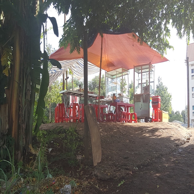 H&agrave;ng chục năm qua người d&acirc;n vẫn sống vật vờ chờ đền b&ugrave; giải toả