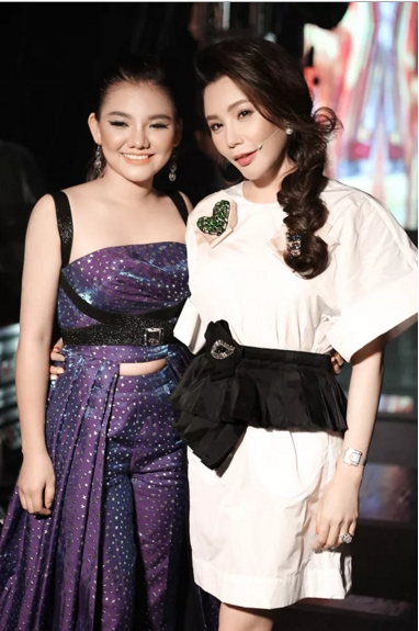 C&ocirc; tr&ograve; Hồ Quỳnh Hương - Minh Như