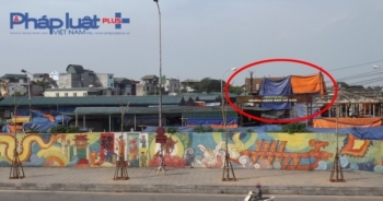 Vụ công trình "lạ" xây giữa chợ Long Biên: UBND phường Phúc Xá nhận khuyết điểm