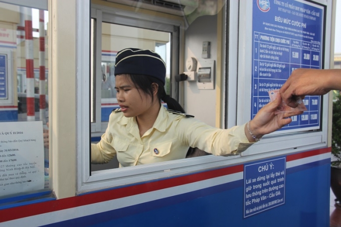 Ph&iacute; BOT g&acirc;y&nbsp; nhiều bức x&uacute;c trong dư luận. Ảnh: Nguyễn Thanh