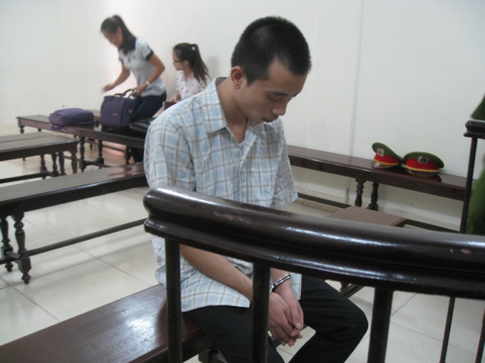 T&acirc;m trước v&agrave;nh m&oacute;ng ngựa trong phi&ecirc;n t&ograve;a