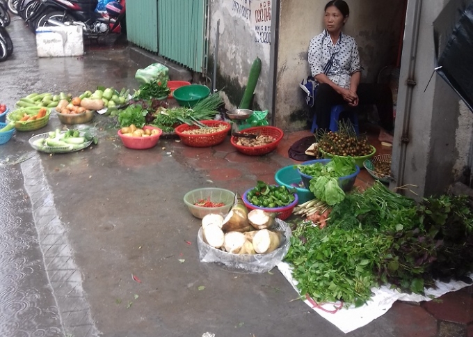 H&agrave; Nội: Rau tăng gi&aacute; đột ngột sau cơn b&atilde;o số 1