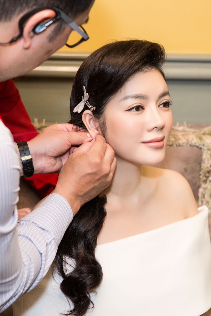 Cho&aacute;ng với triển l&atilde;m kim cương triệu đ&ocirc;