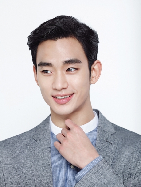 Song Joong Ki: &ldquo;Anh chồng quốc d&acirc;n&rdquo; đứng đầu Bảng xếp hạng 10 sao nam H&agrave;n Quốc hot nhất xứ Đ&agrave;i