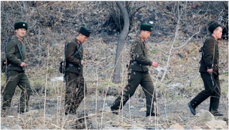 L&iacute;nh Triều Ti&ecirc;n đi tuần (Ảnh minh họa: Getty)