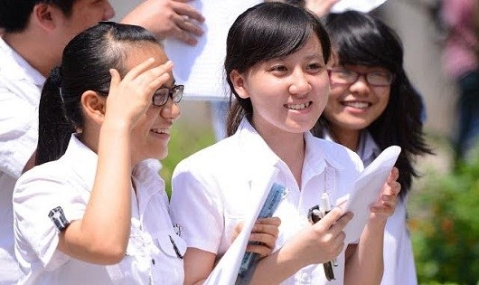 Th&iacute; sinh n&ecirc;n lựa chọn ng&agrave;nh học theo đam m&ecirc;.