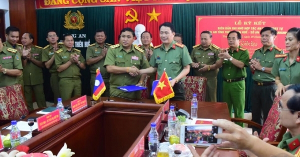 Công an Tỉnh TT Huế và Sở An ninh tỉnh Savanakhẹt ký kết hợp tác ANTT
