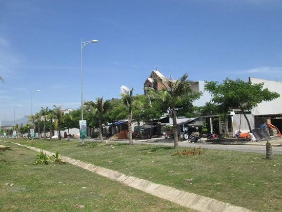 Nhiều người nhận định, khu vực T&acirc;y Bắc với địa thế kh&aacute; &ldquo;b&iacute;&rdquo;, xấu về phong thuỷ, xa trung t&acirc;m th&agrave;nh phố.