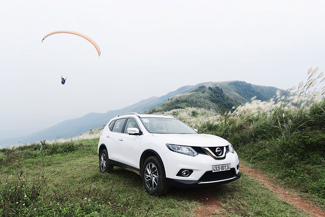 Mẫu Nissan X-Trail lắp r&aacute;p trong nước tiếp tục được thực hiện những chương tr&igrave;nh khuyến m&atilde;i lớn