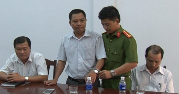 Bạc Liêu: Bắt 3 cán bộ thuộc sở Tài nguyên và Môi trường