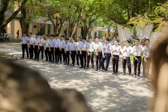 Một g&oacute;c m&aacute;y kh&oacute; hiểu của nhiếp ảnh.