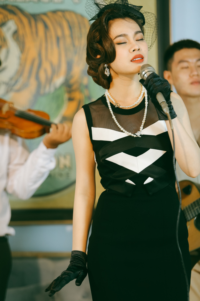 L&yacute; do Giang Hồng Ngọc kh&ocirc;ng đua đ&ograve;i h&agrave;ng hiệu