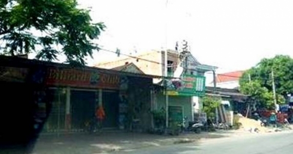 Hà Tĩnh: Hỗn chiến tại quán ăn, tiếng súng chát chúa trong đêm