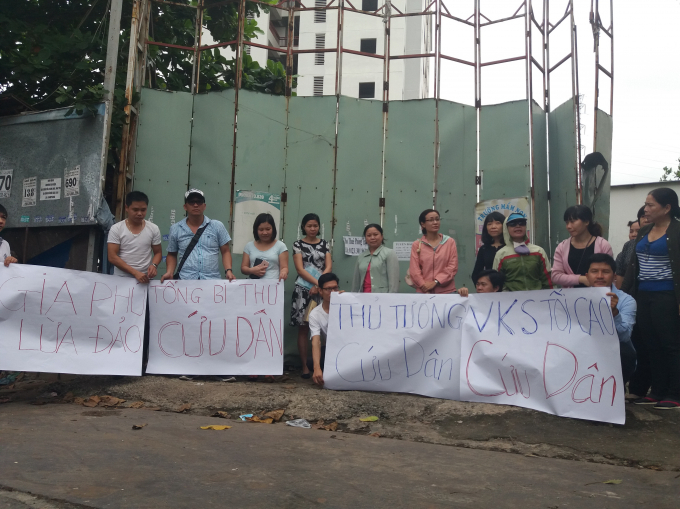 Người d&acirc;n l&agrave; nạn nh&acirc;n của chủ đầu tư b&aacute;n 1 căn hộ cho nhiều người, nhiều năm qua khốn khổ k&ecirc;u cứu.