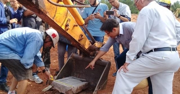 Vụ san ủi lăng vợ vua Tự Đức: Kiến nghị khôi phục lại tại vị trí cũ