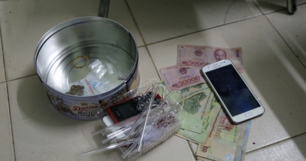 Thừa Thiên Huế: Công an bắt quả tang một đối tượng đang bán chất ma túy