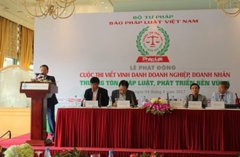 Báo Pháp Luật Việt Nam tọa đàm “Pháp Luật và sự phát triển bền vững của doanh nghiệp”