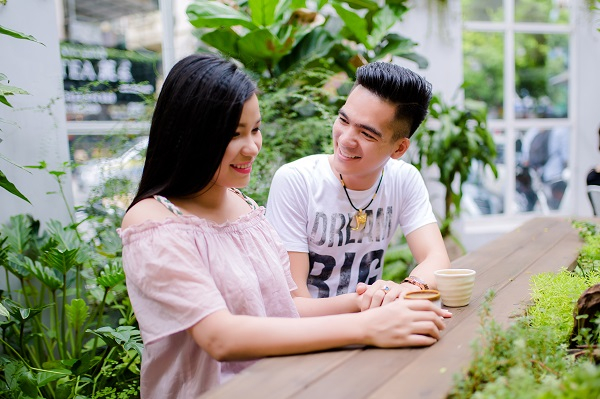 Cặp đ&ocirc;i Tuyệt đỉnh song ca Hữu Tuấn v&agrave; B&ugrave;i Th&uacute;y ra mắt album tri &acirc;n kh&aacute;n giả