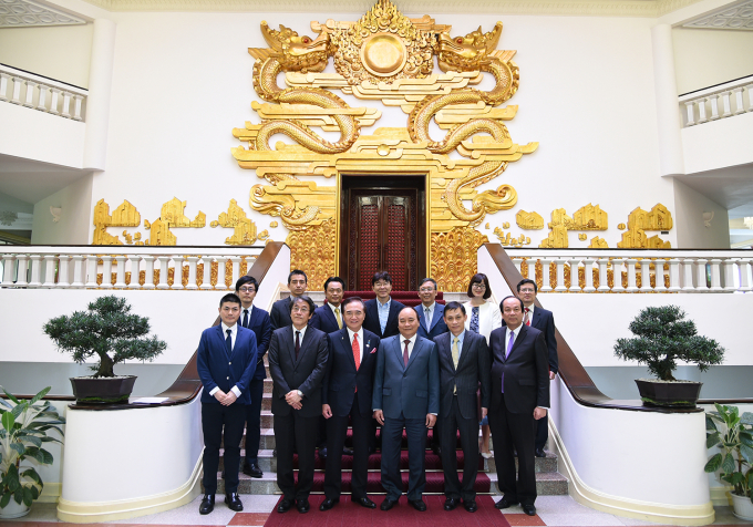 Thủ tướng Nguyễn Xu&acirc;n Ph&uacute;c b&agrave;y tỏ vui mừng khi quan hệ đối t&aacute;c chiến lược s&acirc;u rộng Việt Nam-Nhật Bản ng&agrave;y c&agrave;ng ph&aacute;t triển tr&ecirc;n mọi phương diện.