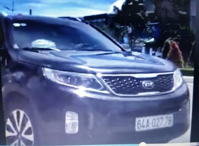 Chiếc xe được t&agrave;i xế điều khiển chạy qu&aacute; tốc độ.