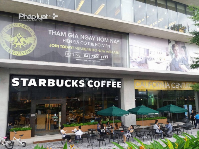 &nbsp;Tầng 1, cafe nổi tiếng mang thương hiệu Starbucks coffee đ&atilde; c&oacute; mặt tại tầng 1&nbsp;dự &aacute;n Somerset West Point tọa lạc tại số 2 đườngT&acirc;y Hồ, quận T&acirc;y Hồ, H&agrave; Nội.