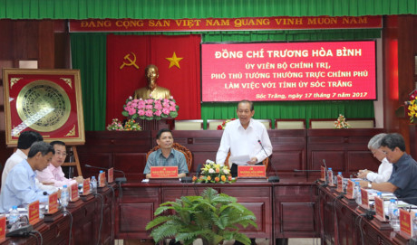 Ph&oacute; Thủ tướng Thường trực Trương H&ograve;a B&igrave;nh, ph&aacute;t biểu tại buổi l&agrave;m việc với Ban Thường vụ Tỉnh ủy S&oacute;c Trăng (Ảnh nguồn CAND).