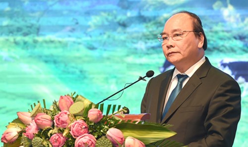 Thủ tướng trăn trở trước th&ocirc;ng tin về lối sống của một số c&aacute;n bộ miền n&uacute;i