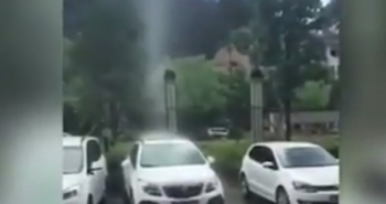 Hiện tượng mưa rơi thành cột tại Trung Quốc