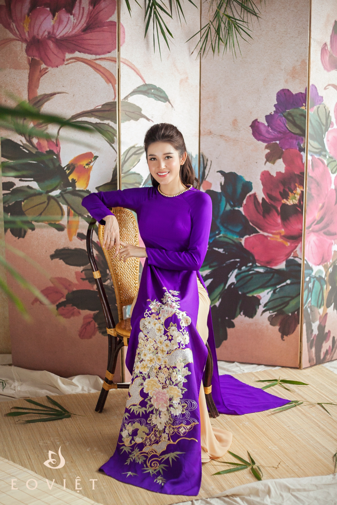 &Aacute; hậu Huyền My thướt tha trong BST &aacute;o d&agrave;i mới nhất