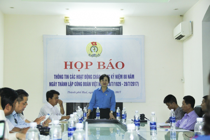 B&agrave; Nguyễn Khoa Ho&agrave;i Hương hy vọng sự kiện cưới tập thể lần nầy sẽ th&agrave;nh c&ocirc;ng tốt đẹp, để lại nhiều dấu ấn cho c&aacute;c cặp đ&ocirc;i tham gia.