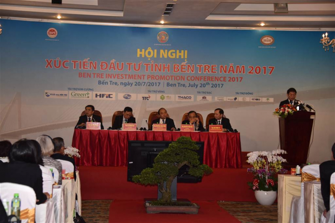 Thủ tướng Nguyễn Xu&acirc;n Ph&uacute;c: Con người Đồng khởi sẽ l&agrave;m n&ecirc;n một Đồng khởi kinh tế thời b&igrave;nh