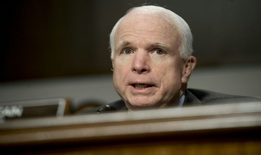 &Ocirc;ng&nbsp;McCain bị ung thư n&atilde;o.