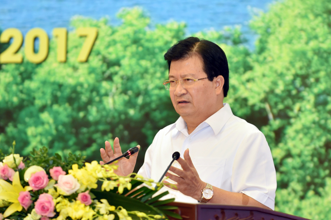 Ph&oacute; Thủ tướng Trịnh Đ&igrave;nh Dũng chủ tr&igrave; Hội nghị.