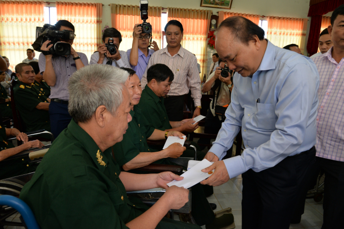 Để vong linh những người đ&atilde; khuất lu&ocirc;n được người đang sống nhớ ơn m&atilde;i m&atilde;i