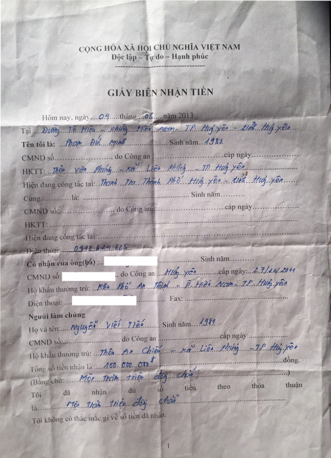 Giấy tờ nhận tiền chạy việc.