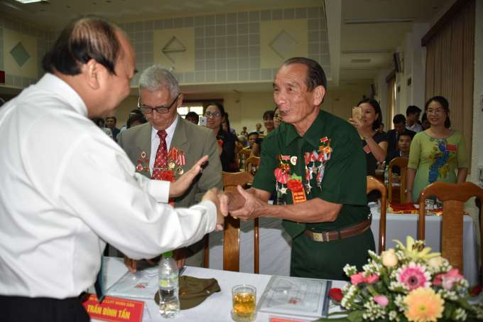 Thủ tướng Nguyễn Xu&acirc;n Ph&uacute;c tại&nbsp;Lễ tri &acirc;n người c&oacute; c&ocirc;ng với c&aacute;ch mạng.