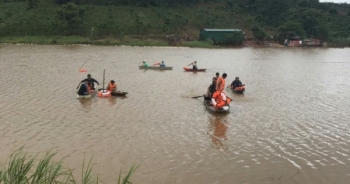 Một thiếu niên đuối nước khi chăn vịt gặp mưa to, gió lớn