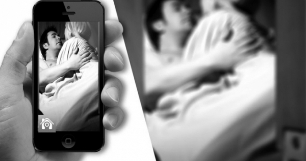 Nửa đêm về nhà thấy vợ nằm trong tay người khác và cái kết ám ảnh