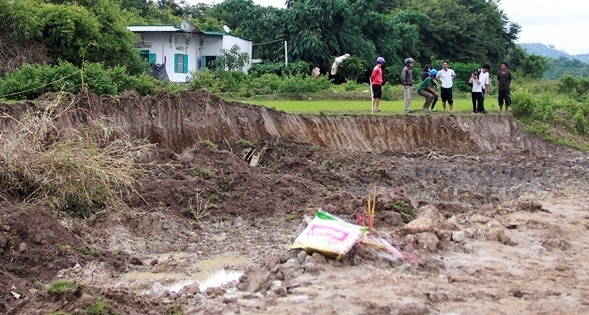 Bộ xương người vô tình phát lộ vạch trần tội ác giết vợ chôn xác 10 năm trước