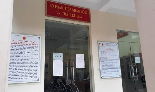 UBND phường Văn Miếu.