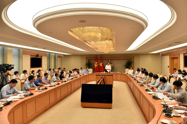 Một cuộc họp mới đ&acirc;y của Tổ C&ocirc;ng t&aacute;c của Thủ tướng vắng mặt nhiều l&atilde;nh đạo c&aacute;c Bộ ng&agrave;nh li&ecirc;n quan (ảnh: Nhật Bắc).