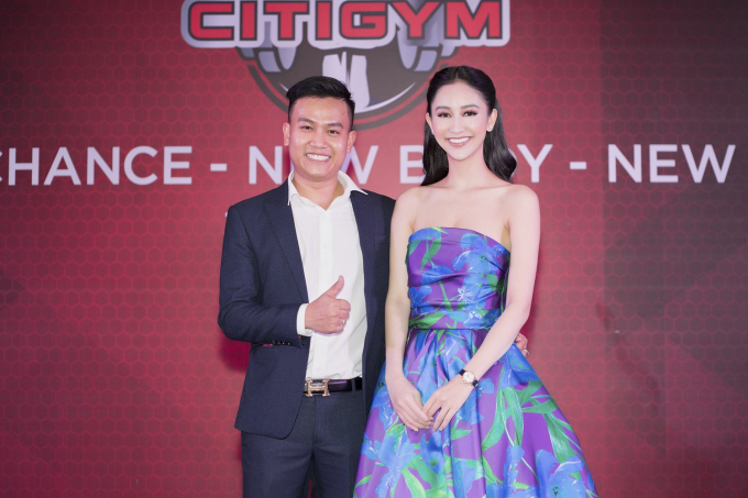 H&agrave; Thu bất ngờ xuất hiện tại sự kiện ra mắt đại sứ thương hiệu CitiGym diễn ra chiều qua.