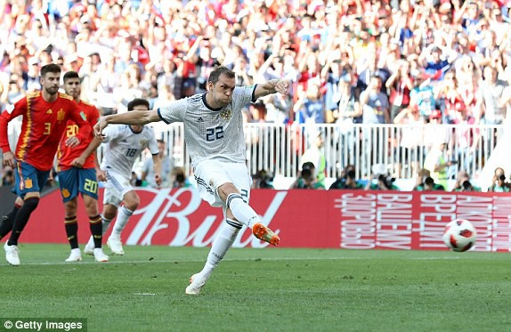 T&acirc;y Ban Nha vs Nga: Akinfeev người h&ugrave;ng của nước Nga