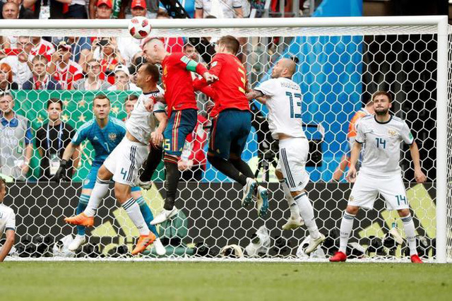 T&acirc;y Ban Nha vs Nga: Akinfeev người h&ugrave;ng của nước Nga